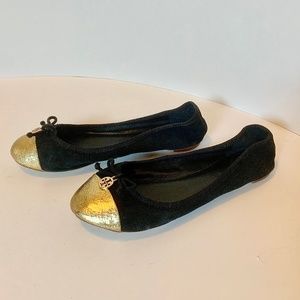 Tory Burch Chelsea Black Gold Captoe Flat 6.5